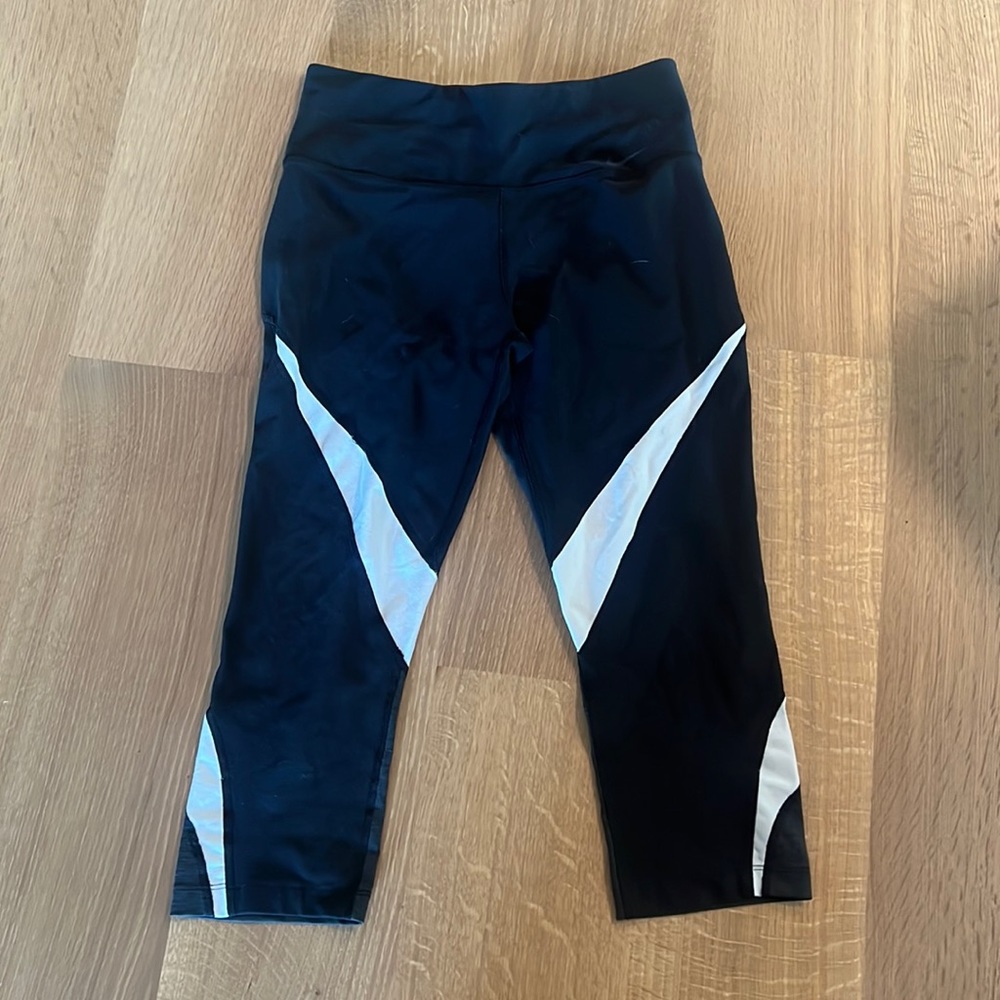 Nike Capri Running Pants Size XS